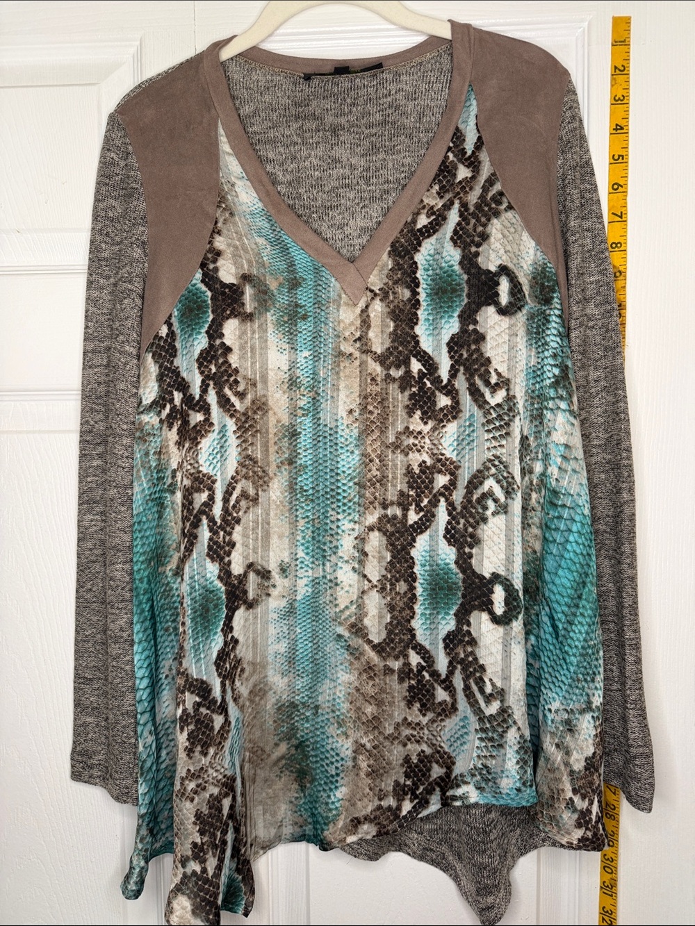 Citron Teal and Gray Snake-Print V-Neck Tunic